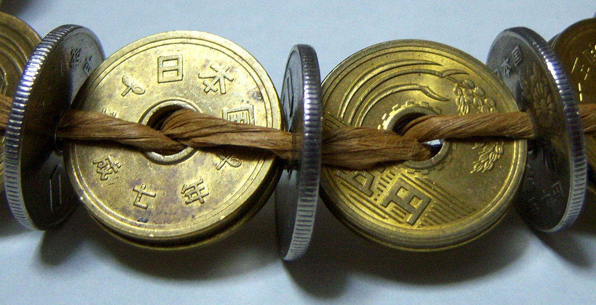 И способ хранения, и способ украшения