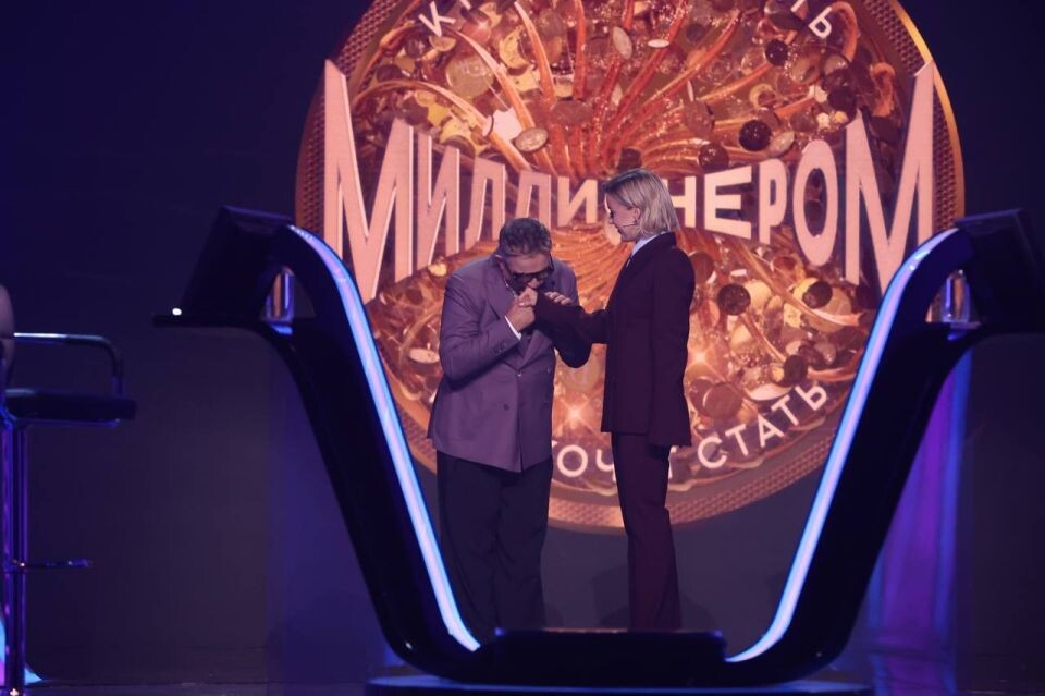    Юлианна Караулова и Дмитрий Дибров. Источник: t.me/karaulovalova