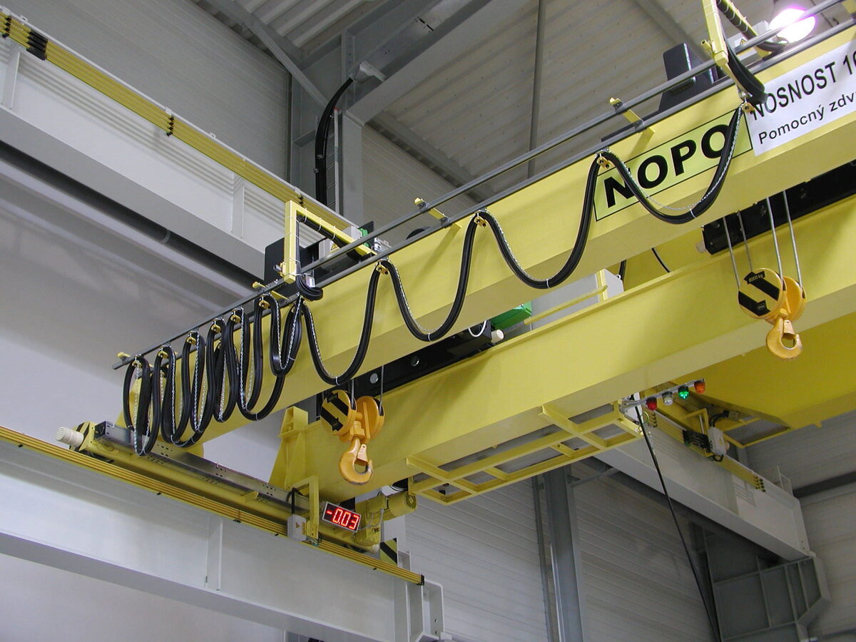 Троллейные шинопроводы