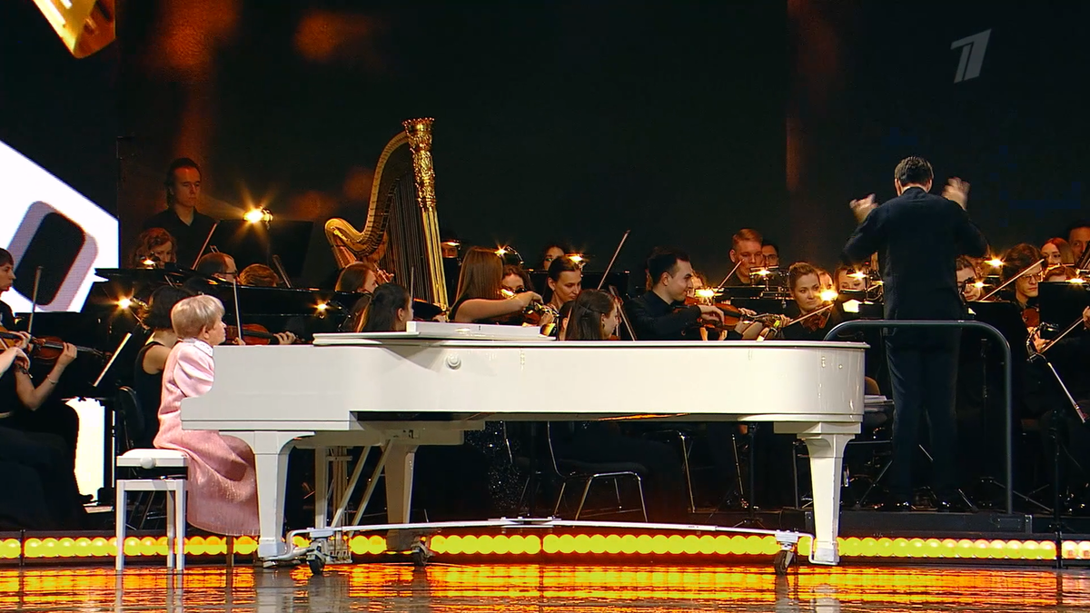 Весь концерт за роялем