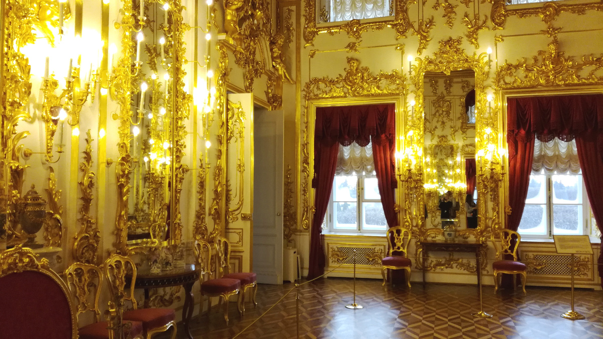 Большой Петергофский дворец (Фото: Nixe (Bearna Team))