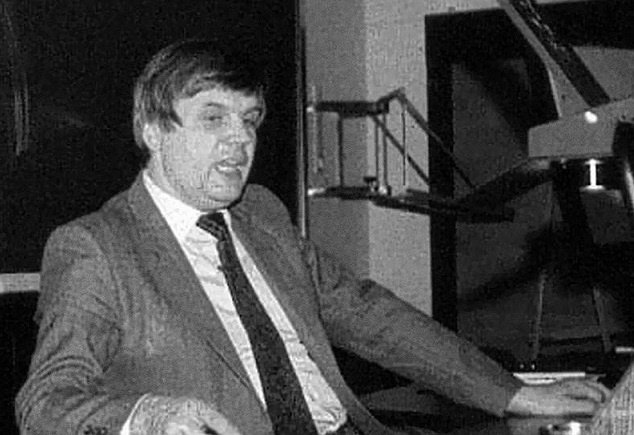 Владимир Александров