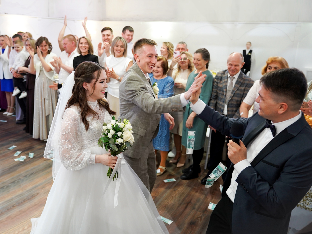 Тамада на свадьбу в Чебоксарах 