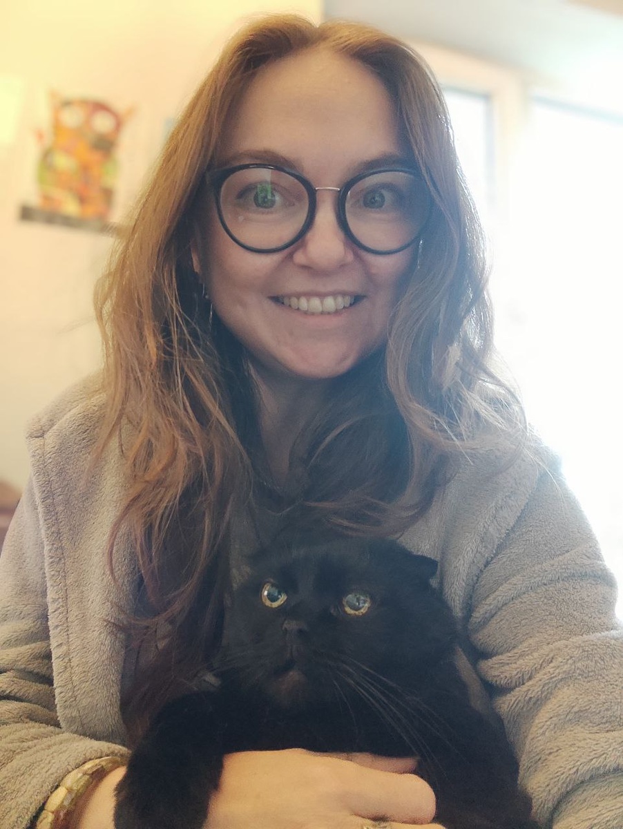 Мы с Бегемотом принимаем себя такими, какими нас природа задумала))