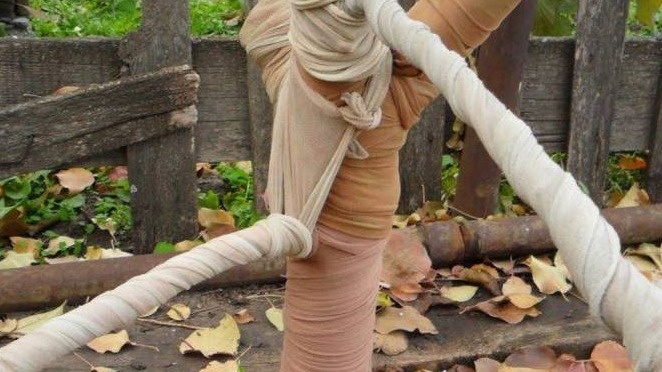 Колготки создают парниковый эффект - кора преет и гниет