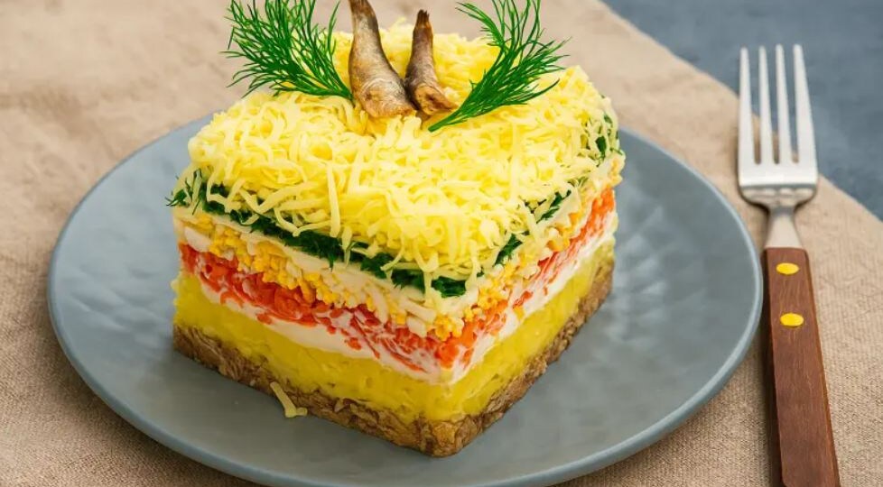 Салат "Океан" со шпротами. Идеальная закуска на праздничный стол