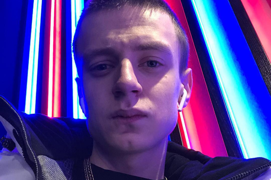    Социальные сети