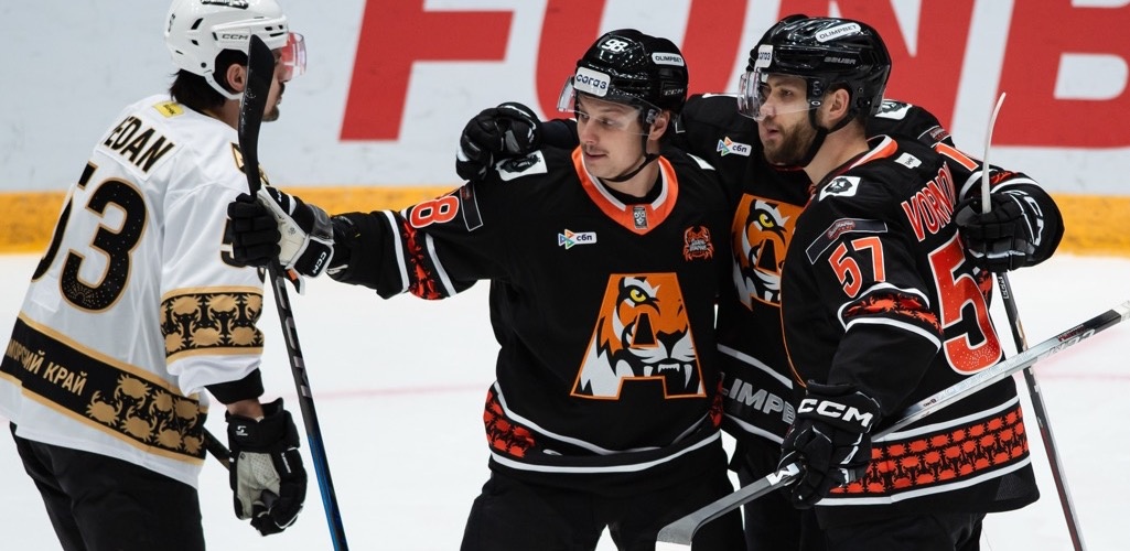 Амур - Адмирал