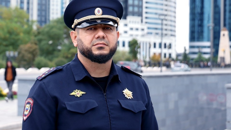 «Народным участковым - 2025» стал офицер полиции из Чеченской Республики