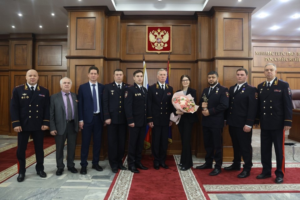    Победителей, в День профессионального праздника (17 ноября исполняется 102 года службе участковых уполномоченных), чествовали в здании МВД России. Фото: МВД РФ