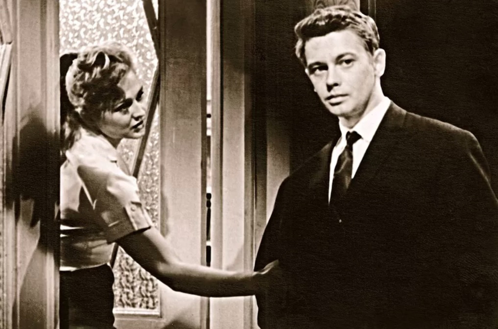 Александр Демьяненко в фильме «Государственный преступник»