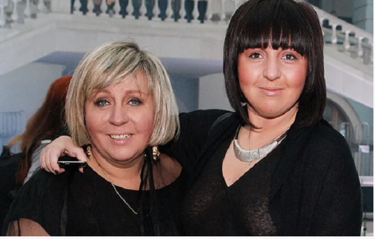 Анастасия с мамой Мариной Голуб