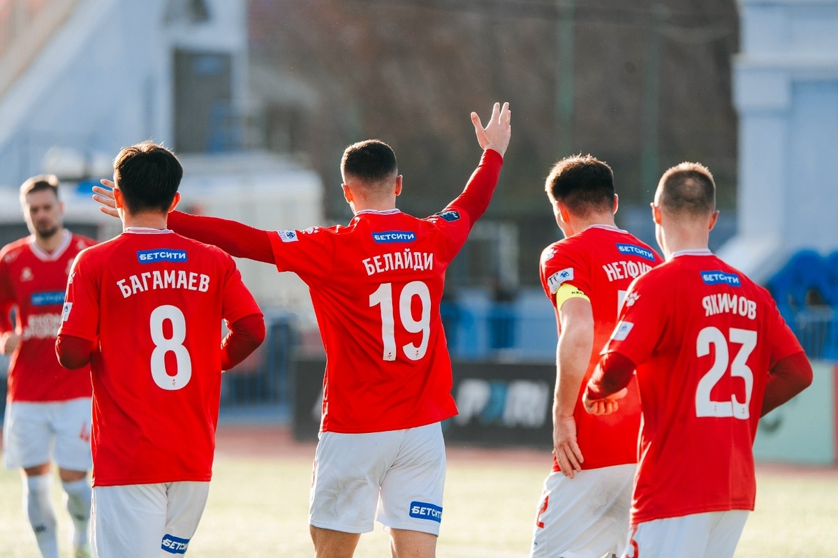 Первую победу в чемпионатах России "Факелу" в Саратове принес Белайди Пуси №19