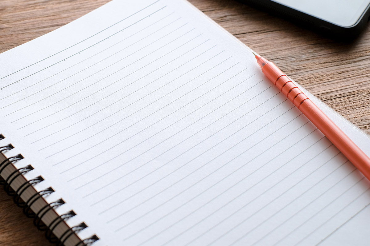 Shutterstock📷Запятая не ставится, если одиночный союз «и» соединяет два однородных члена предложения