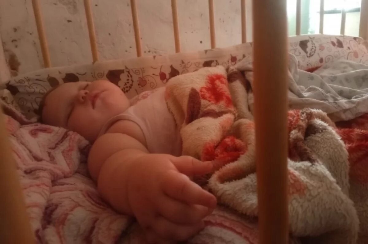    В Пермском крае закрыли сбор для 10-месячной девочки, весящей больше 27 кг