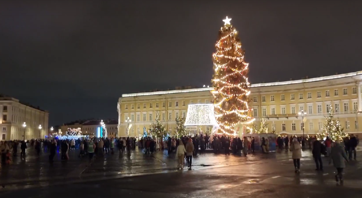 Елка на Дворцовой площади