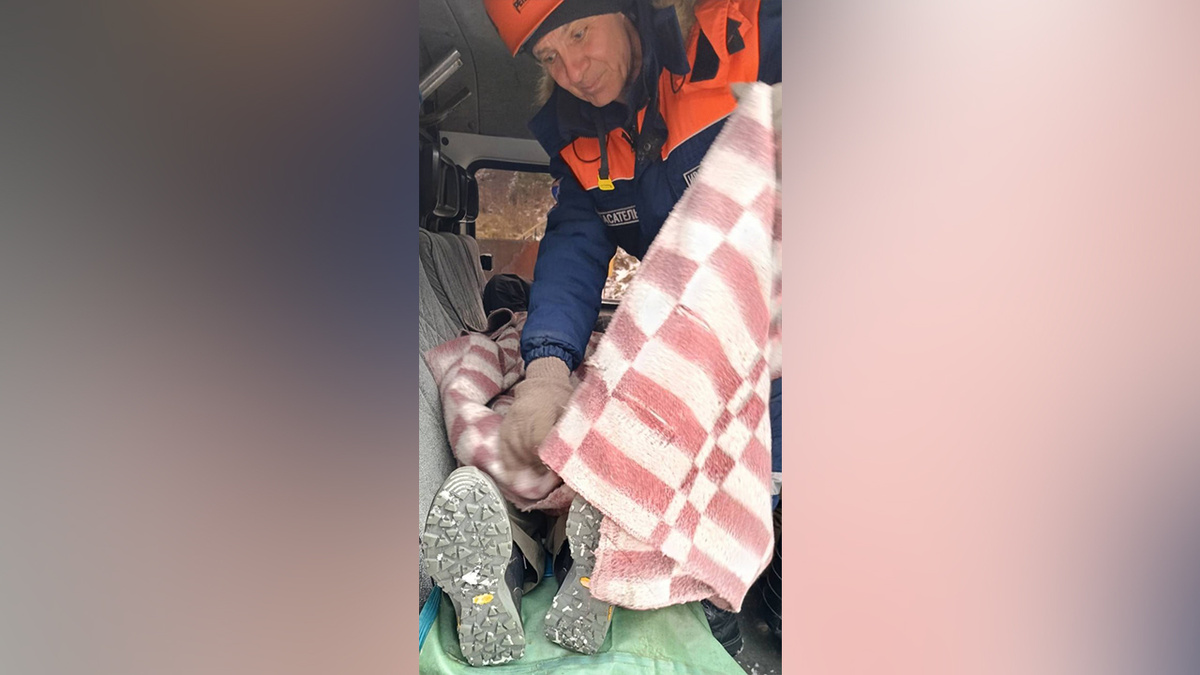     Спасатели эвакуировали туриста с Торгашинской лестницы в Красноярске