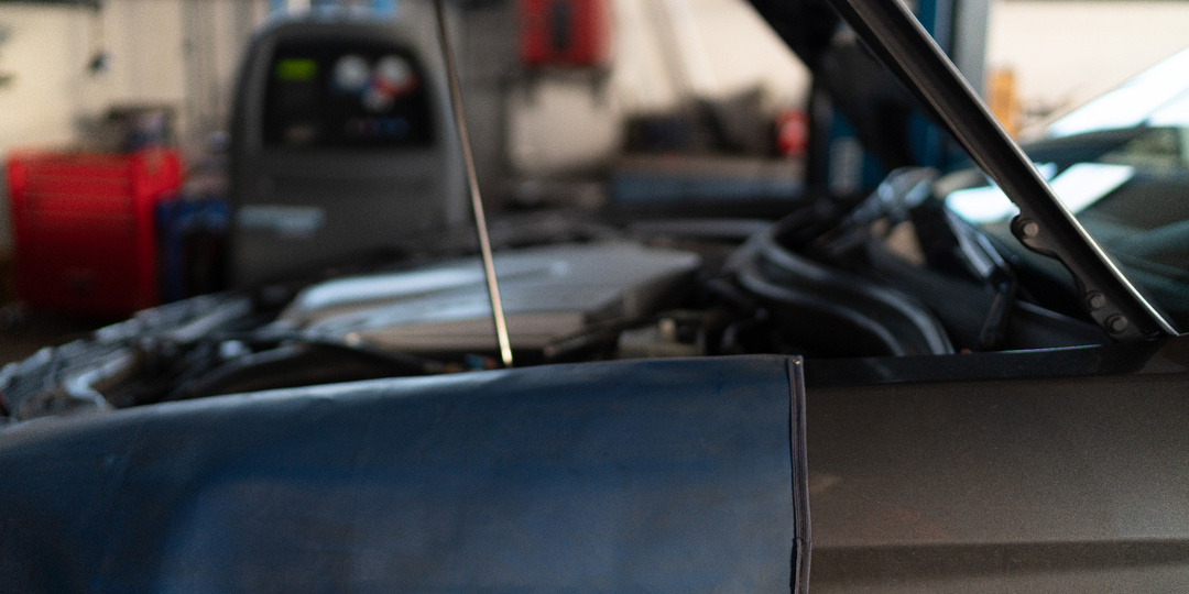 Задиры в цилиндрах: почему не нужно бежать за новым блоком и как сэкономить до 70% на ремонте