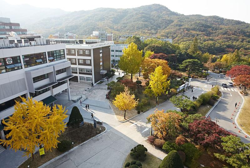 фото: https://korea-university.ru/spisok-universitetov/seoul-national-university