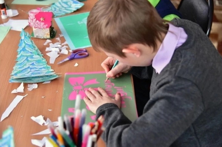 Второклассник пожаловался на мать соседям. Фото: Влад Комяков