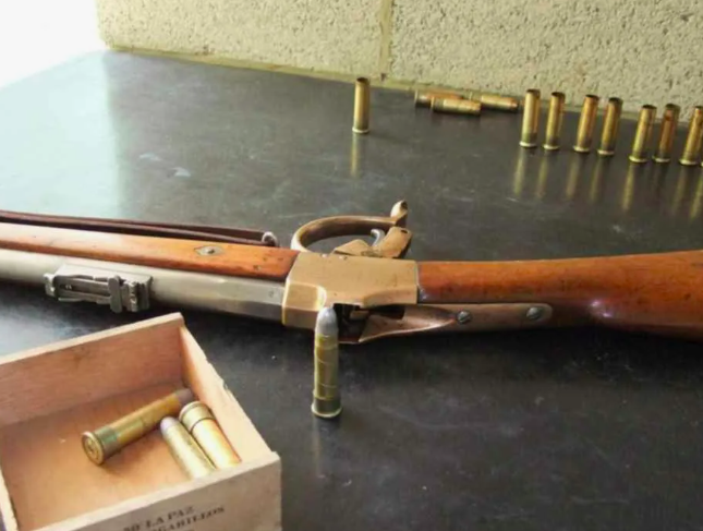 ВИНТОВКА и ПАТРОН КОМБЛЕНА