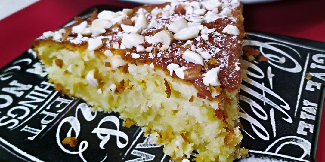 Этому старому советскому рецепту до сих пор нет равных. Обалденный лимонный пирог, выпечка вкуснее и проще которой не знаю