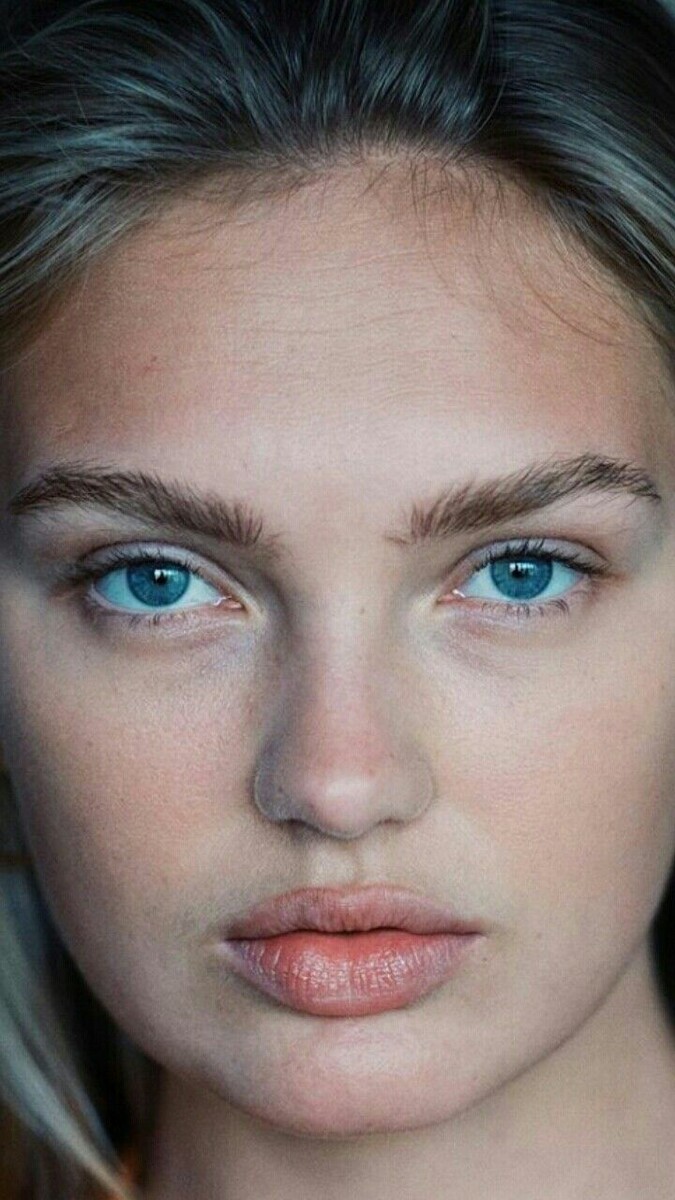 доминанта Натурала