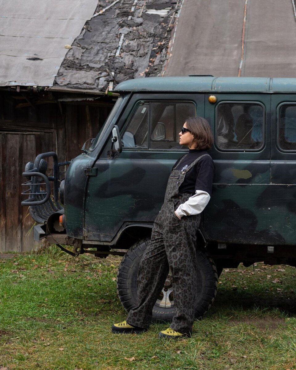    МЕЧ, певица Сюзанна, коллаборация МЕЧ и Сюзанна, МЕЧ одежда, МЕЧ новая коллекция