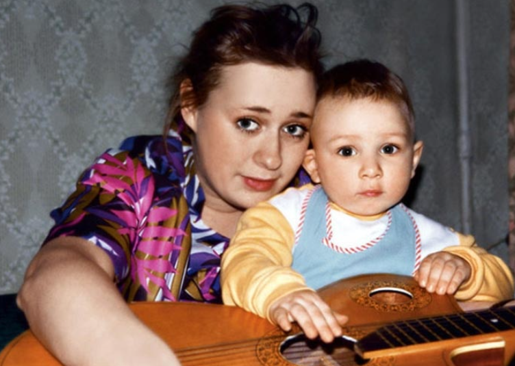 Марина Аронова с сыном Владом. Фото: Pinterest