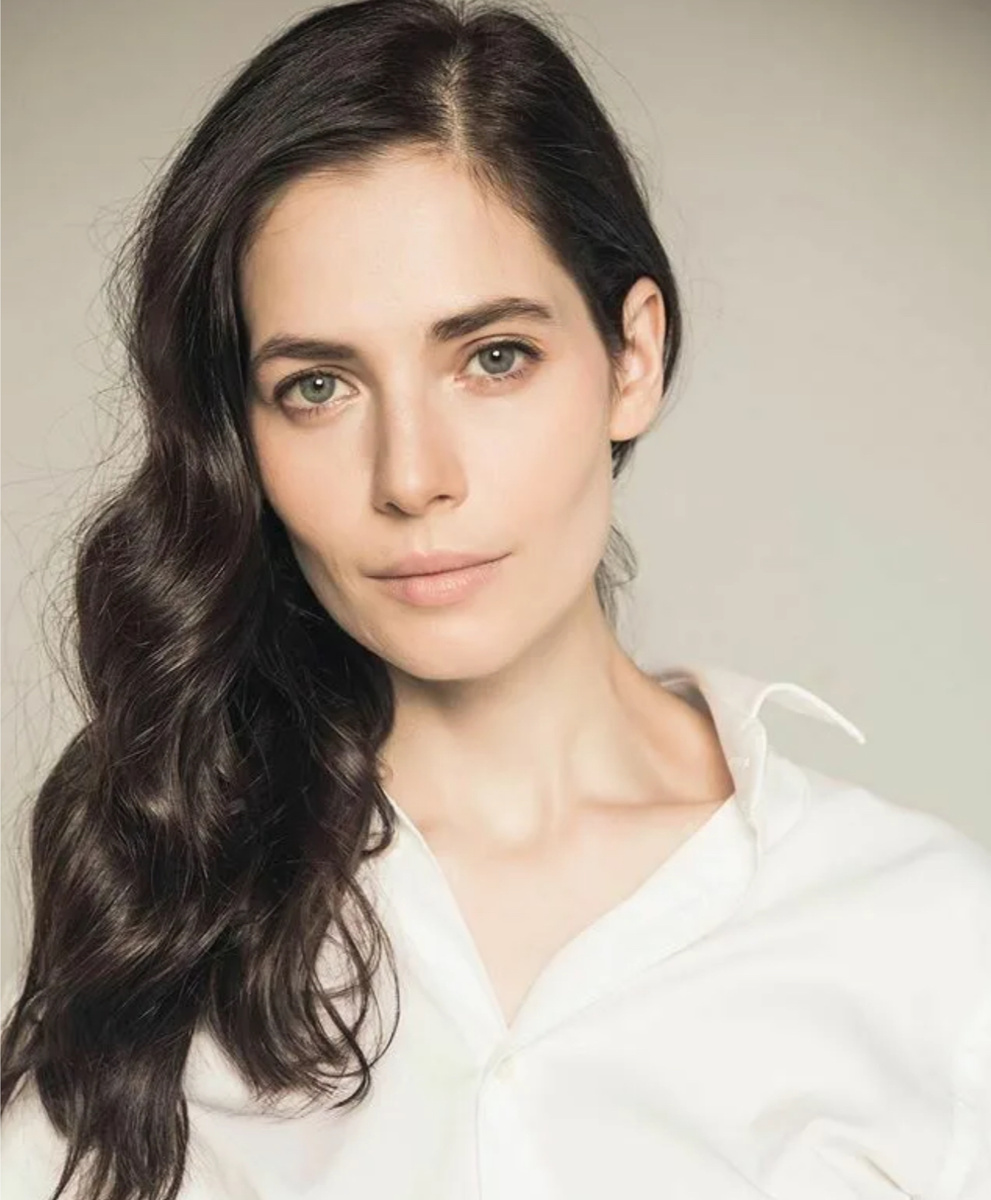 Юлия Снегирь