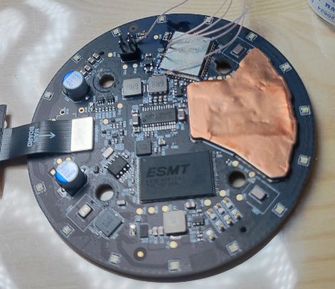 кроме CMD и CLK я еще припаял землю, питание и D0