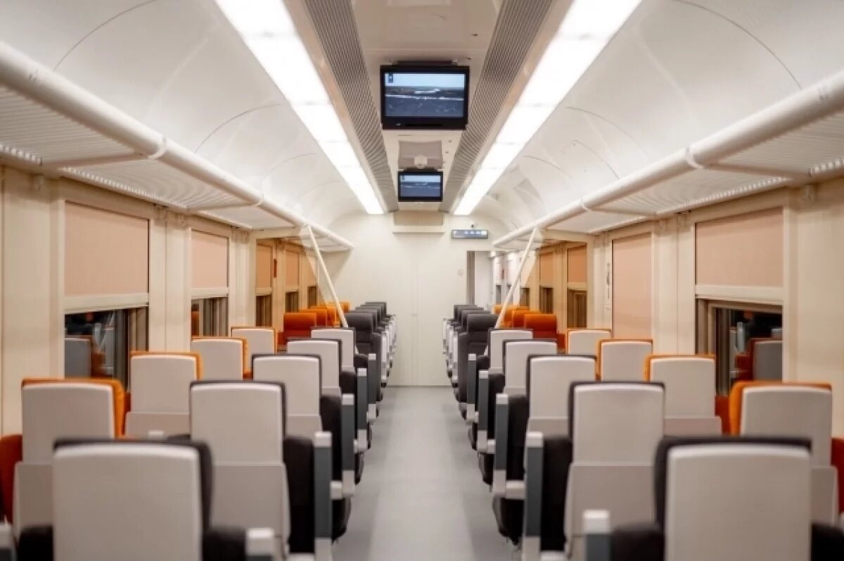    На маршруте Сургут — Куть-Ях начали курсировать четыре новых вагона