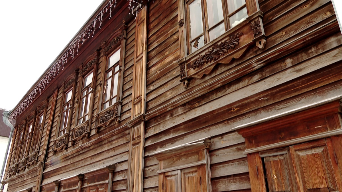 По орнаменту на наличнике можно многое рассказать о хозяине дома
