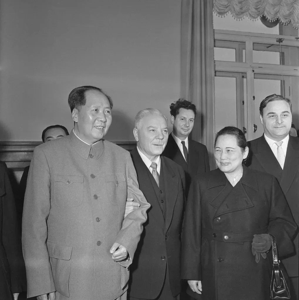 руководство Китая 1970-х годов