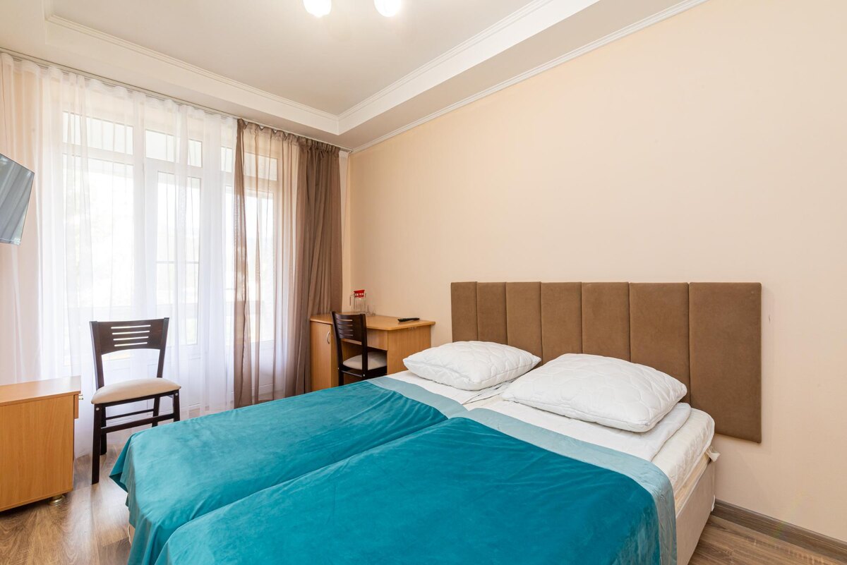 Размещение в санатории им. Димитрова, г. Кисловодск