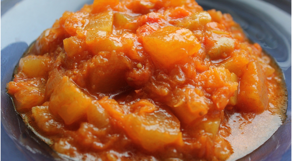 Кабачки тушёные с овощами.