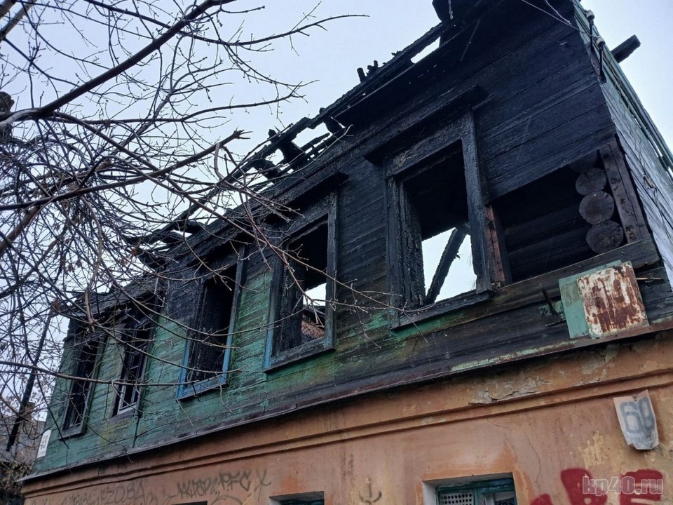    Пожар уничтожил здание XIX века в центре города.