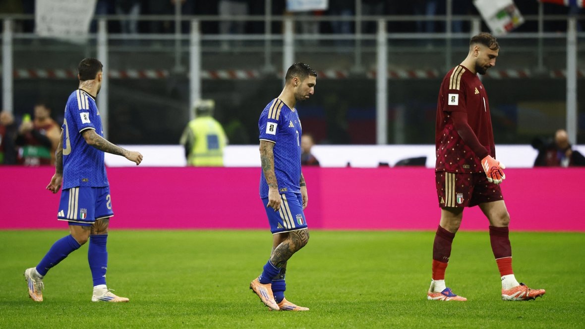    Сборная Италии проиграла Норвегии (1:4) в матче отбора ЧМ-2026. Reuters