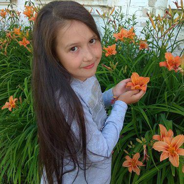 Пятиклассница из Башкирии отдала все накопленные деньги в детский дом. Она услышала по телевизору про детей-сирот и захотела им помочь