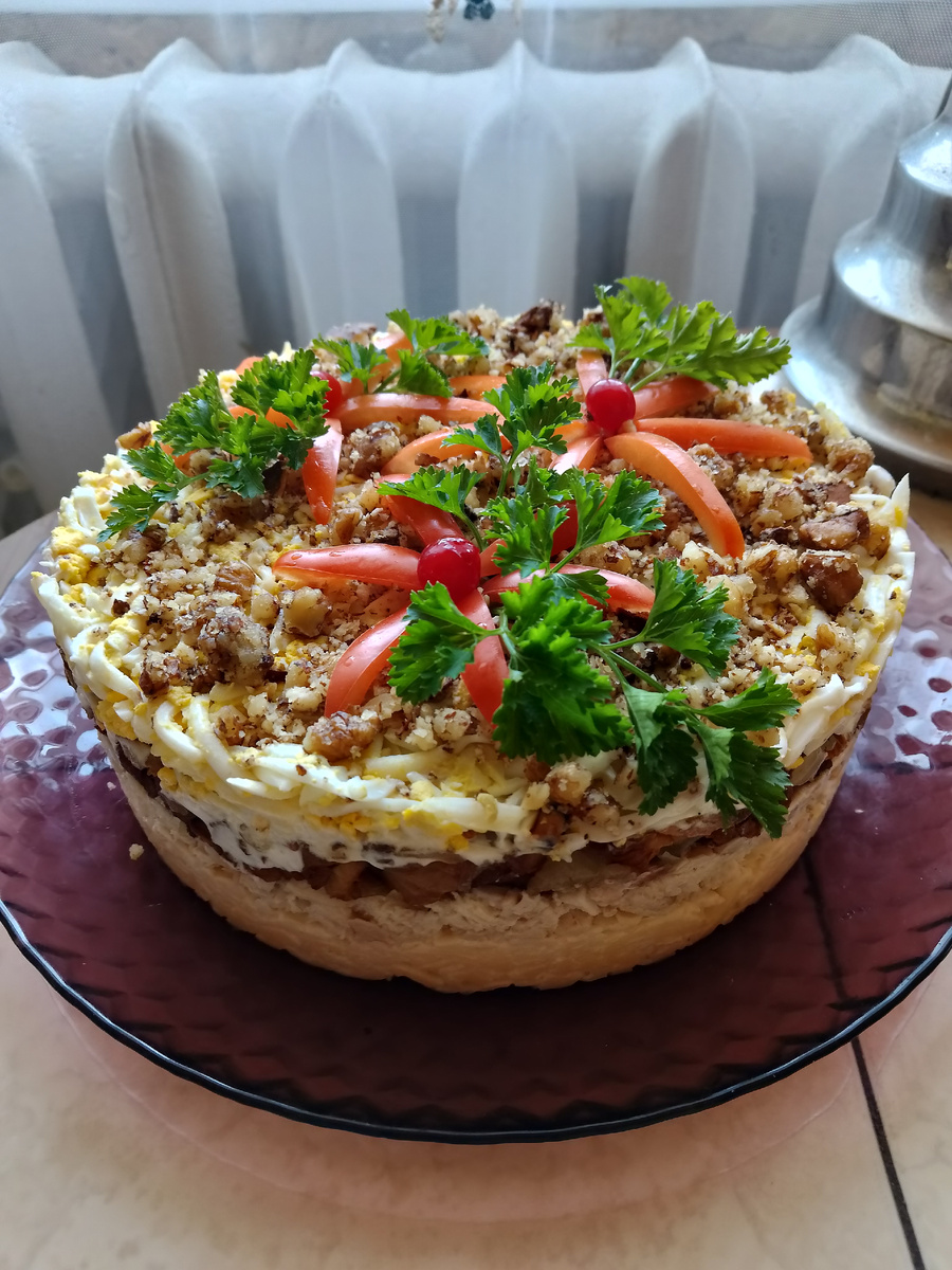 Салат " Первая любовь  "