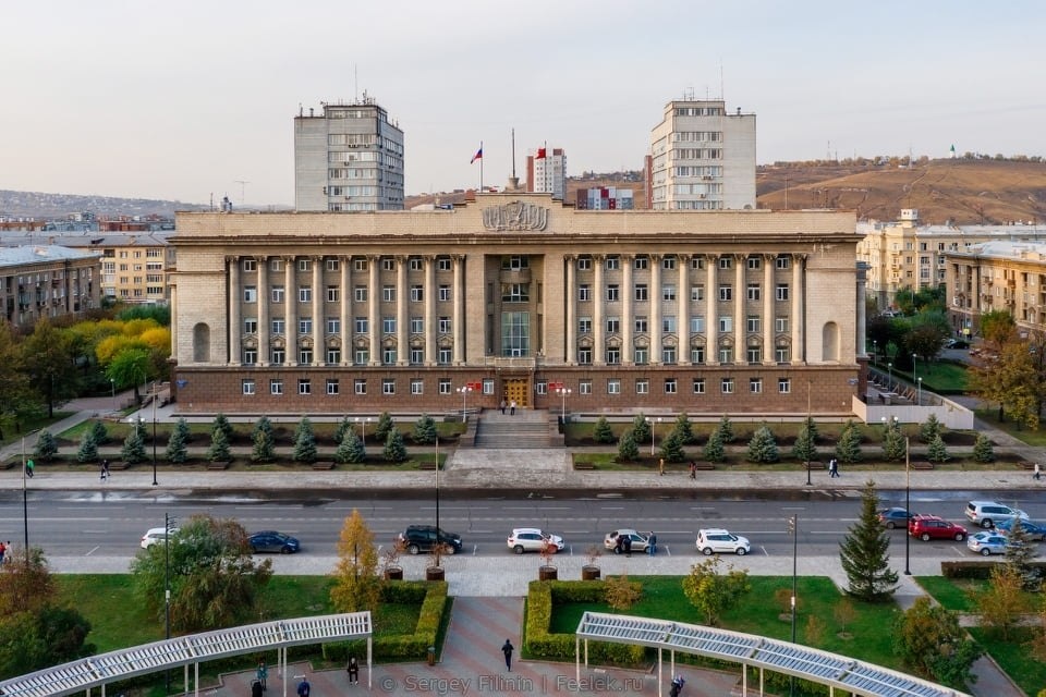 Здание Администрации Красноярского края,улица Мира.Фото из свободного доступа.