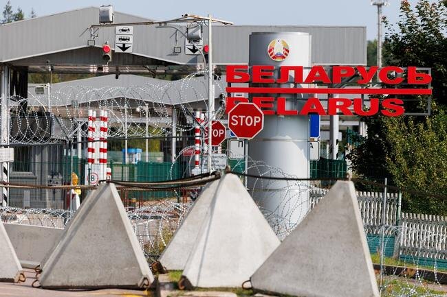 Вид на КПП с литовской стороны границы в комментариях не нуждается lrytas.lt