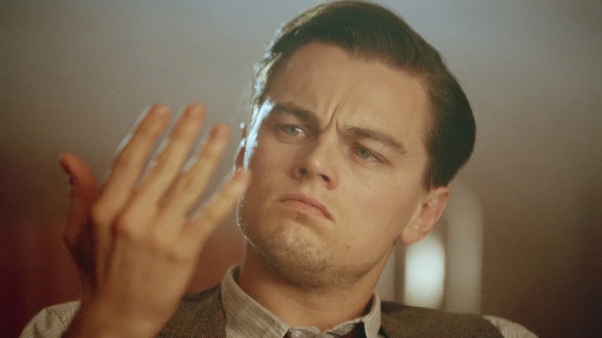    У ученых есть несколько предположений о том, почему мозг чаще всего выбирает правую руку в качестве основной. Источник изображения: кадр из фильма «Остров проклятых»