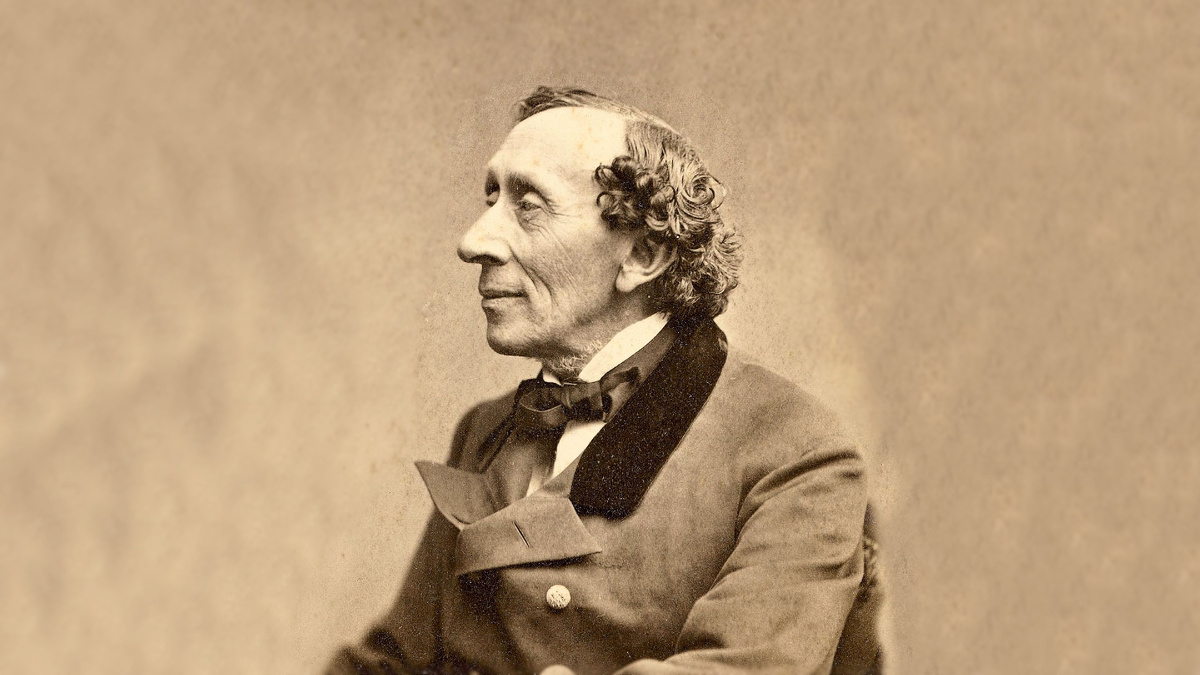 Бедняге даже после смерти покоя не дали