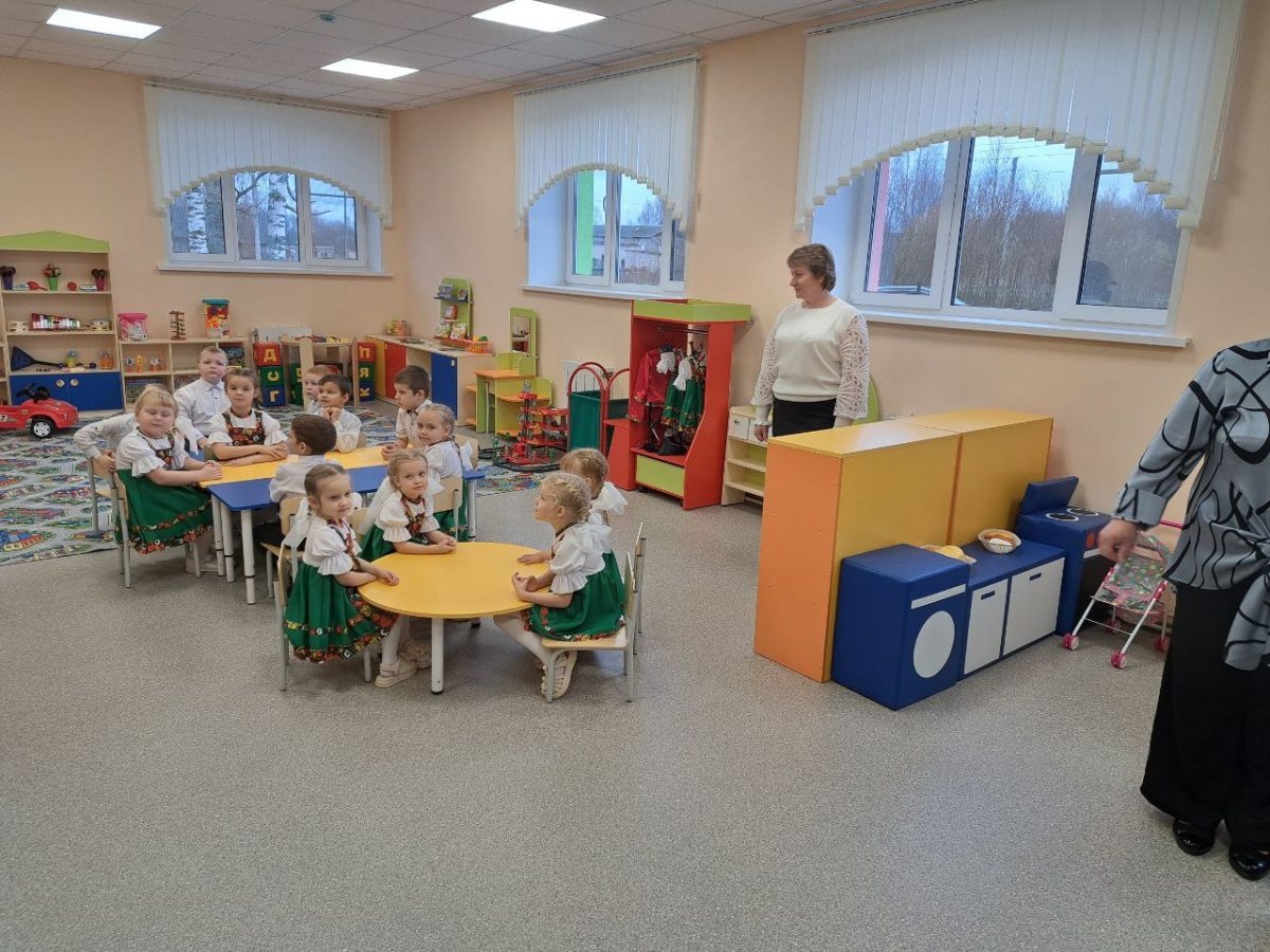    В Уренском округе открылся детский сад после капремонта по КРСТ