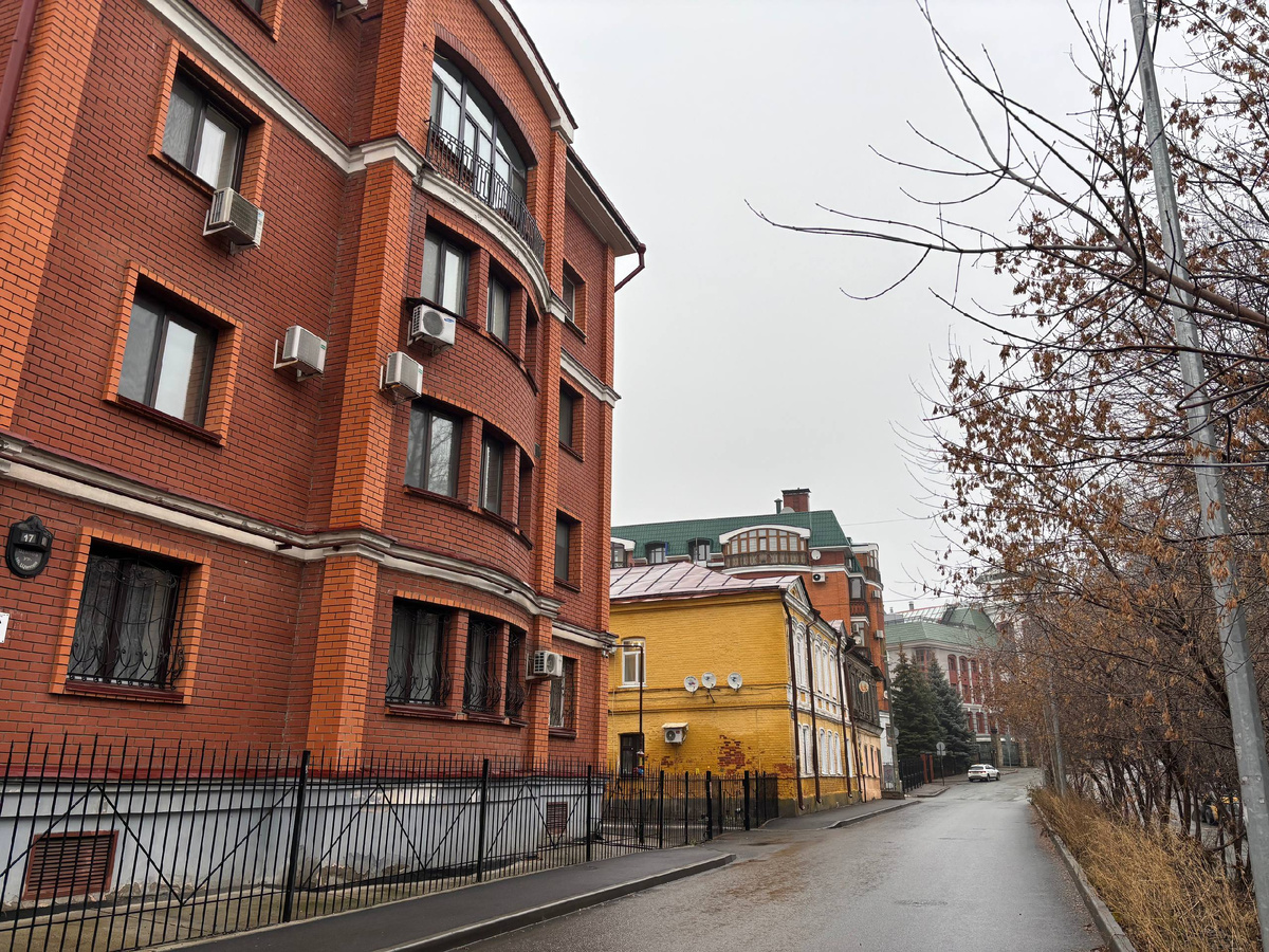 В XIX столетии Латинским кварталом именовался район современных улиц Щапова и Пушкина. 