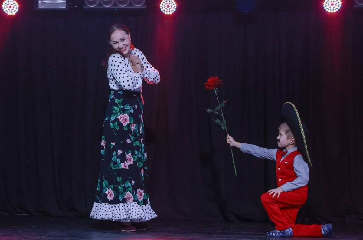    От танца Регины Кузоватовой и главного поклонника её талантов – пятилетнего внука – жюри и зрители были в восторге