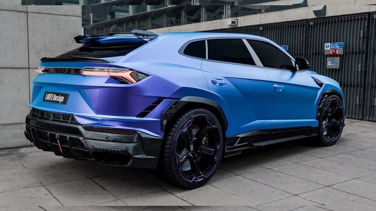   Lamborghini Urus S