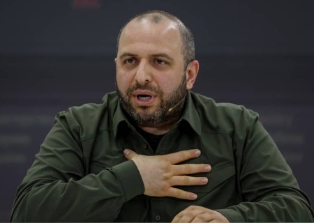    Фигурант «плёнок Миндича» секретарь СНБО Умеров не торопится возвращаться на Украину