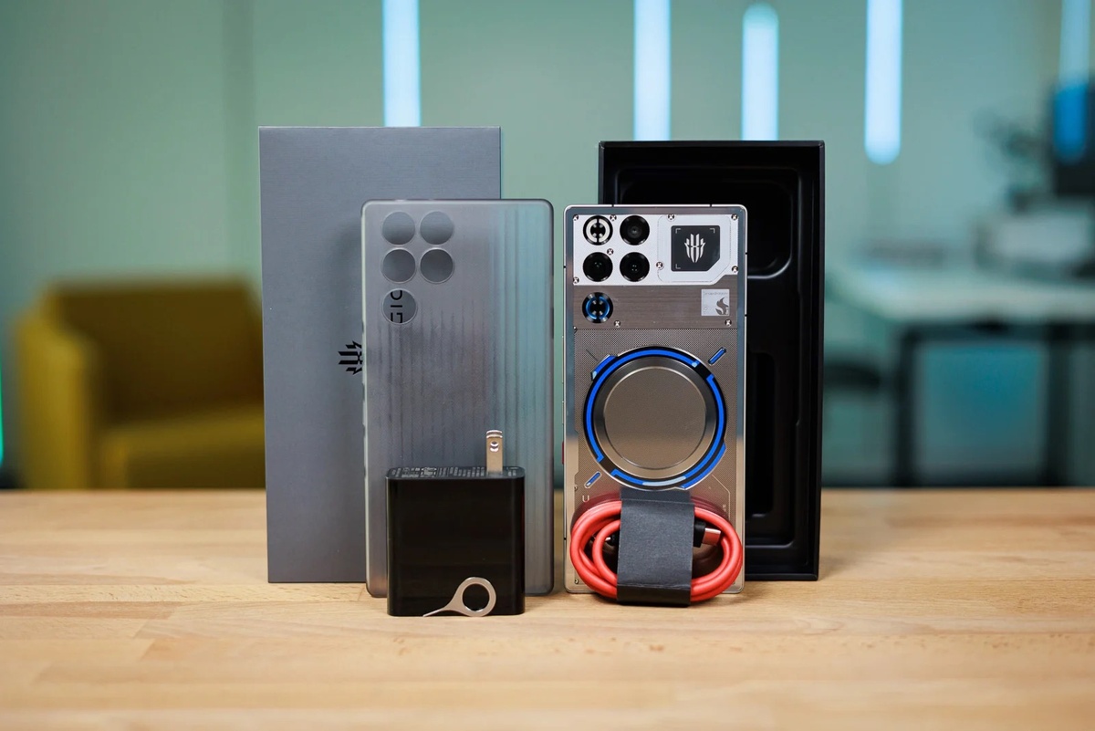    Источник: PhoneArena